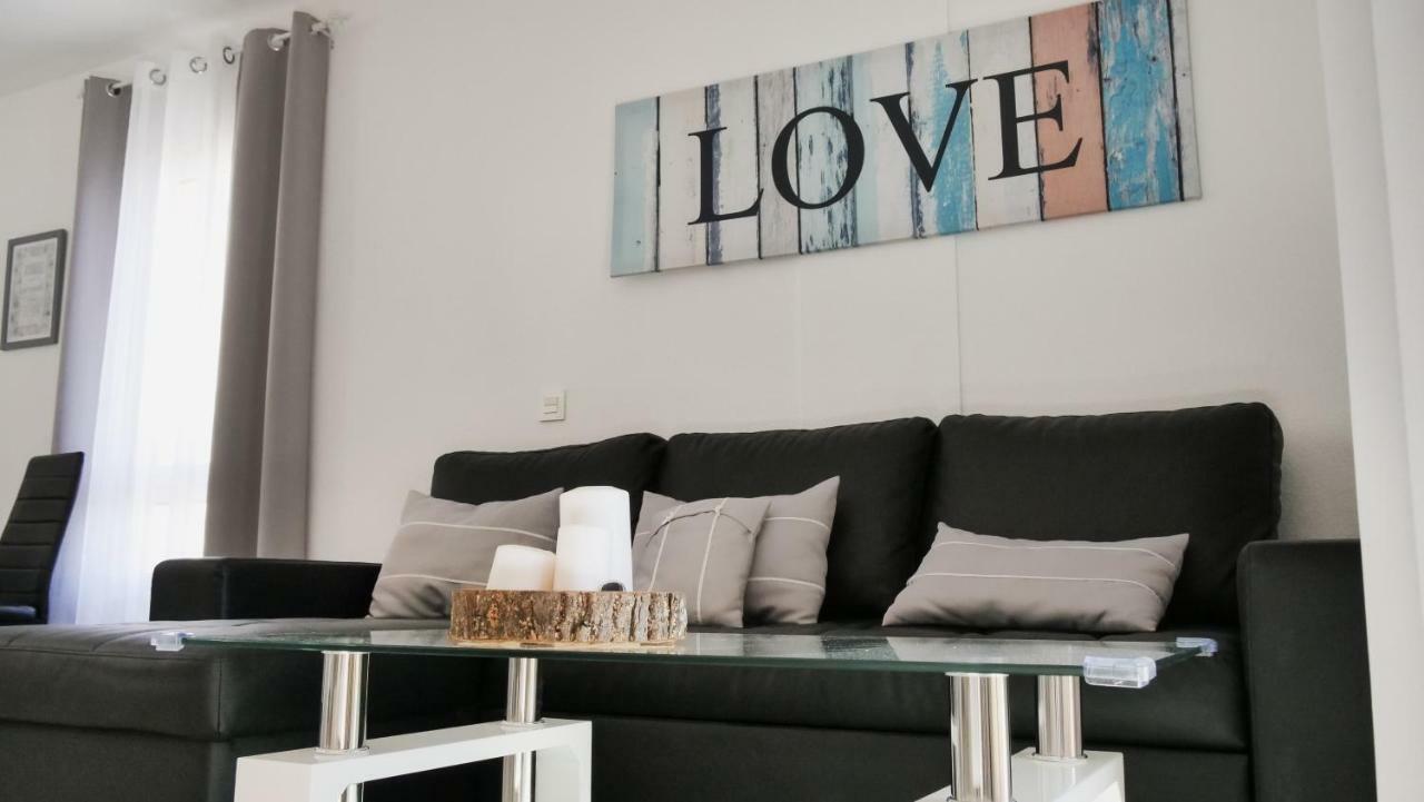 Apartmán Casinomar Frente Al Mar Benalmádena Exteriér fotografie